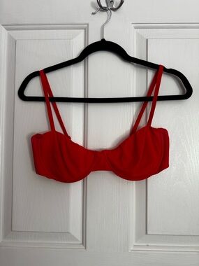SKIMS mesh wired red bra 34D Balconette